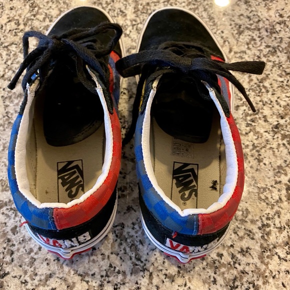 Vans hardly worn size 2.0 - Picture 6 of 6